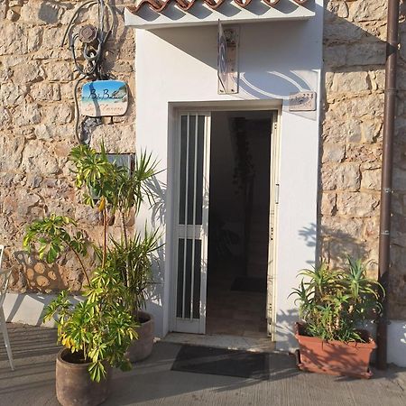 B&B Sa Clarera Baunei Exterior photo